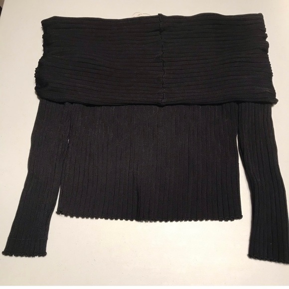 Zahra off the shoulder black ribbed top - Picture 2 of 5